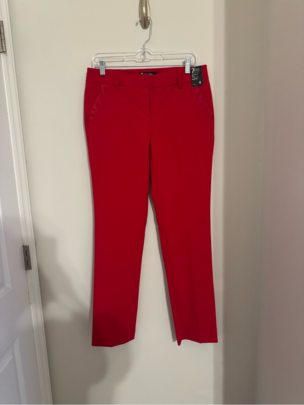 NWT New York & Co Red Trousers